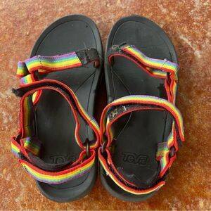 Teva Hurricane XLT 2 Rainbow Sandals Girls 3